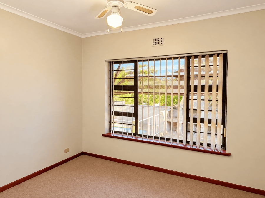 4 Bedroom Property for Sale in Protea Heights Western Cape